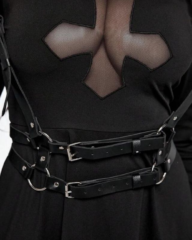 Cinturón “Double Buckle Belt”