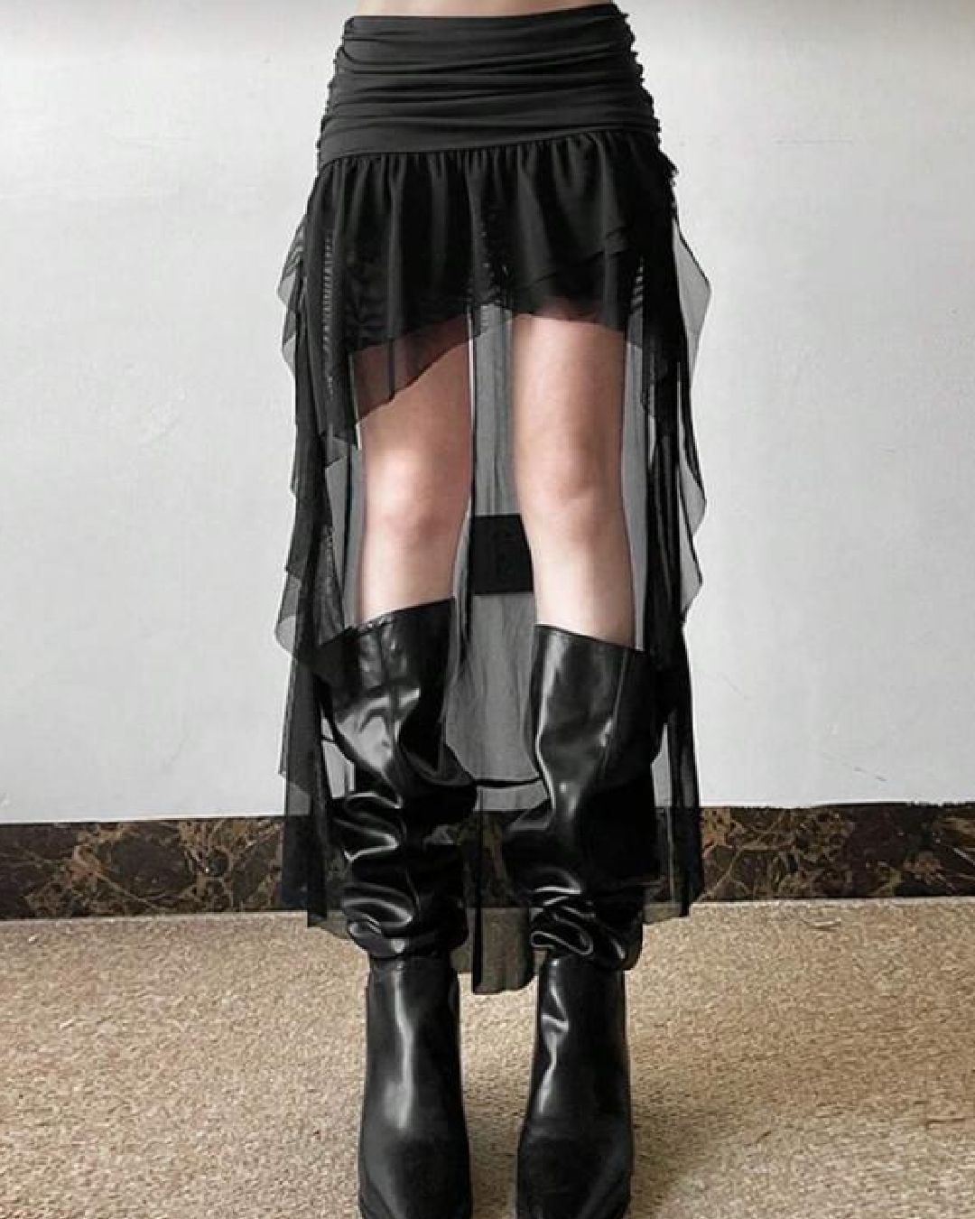 Mini falda encaje en capas