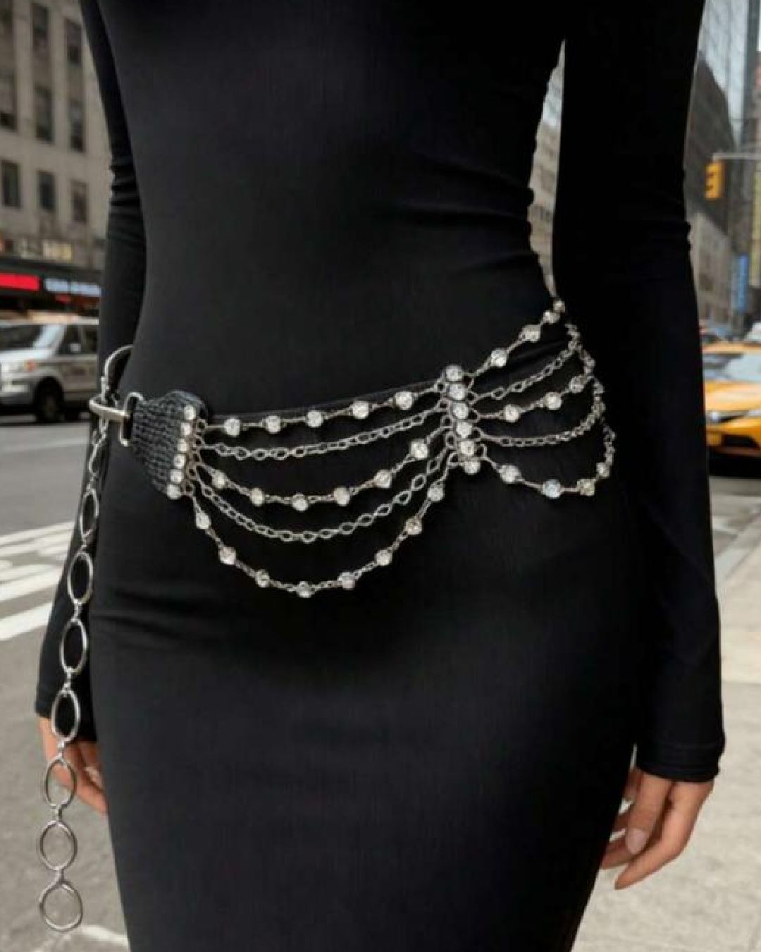 Cinturón con cadena “Chain Adjustable Belt”