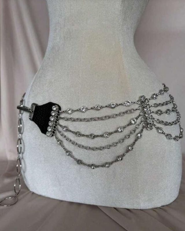 Cinturón con cadena “Chain Adjustable Belt”