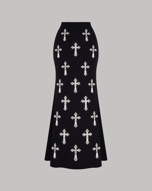 Falda con cruces incorporadas