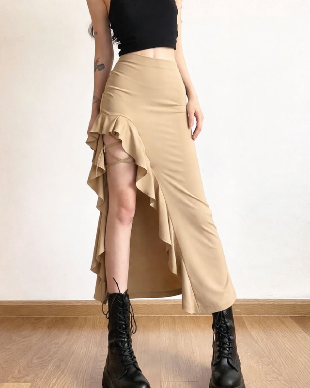 Falda larga con diseño de pijazo