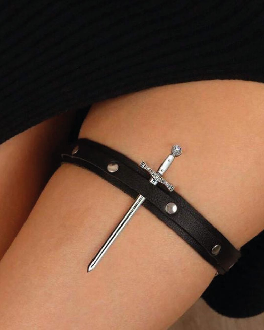 ​🗡️​Liguero para pierna