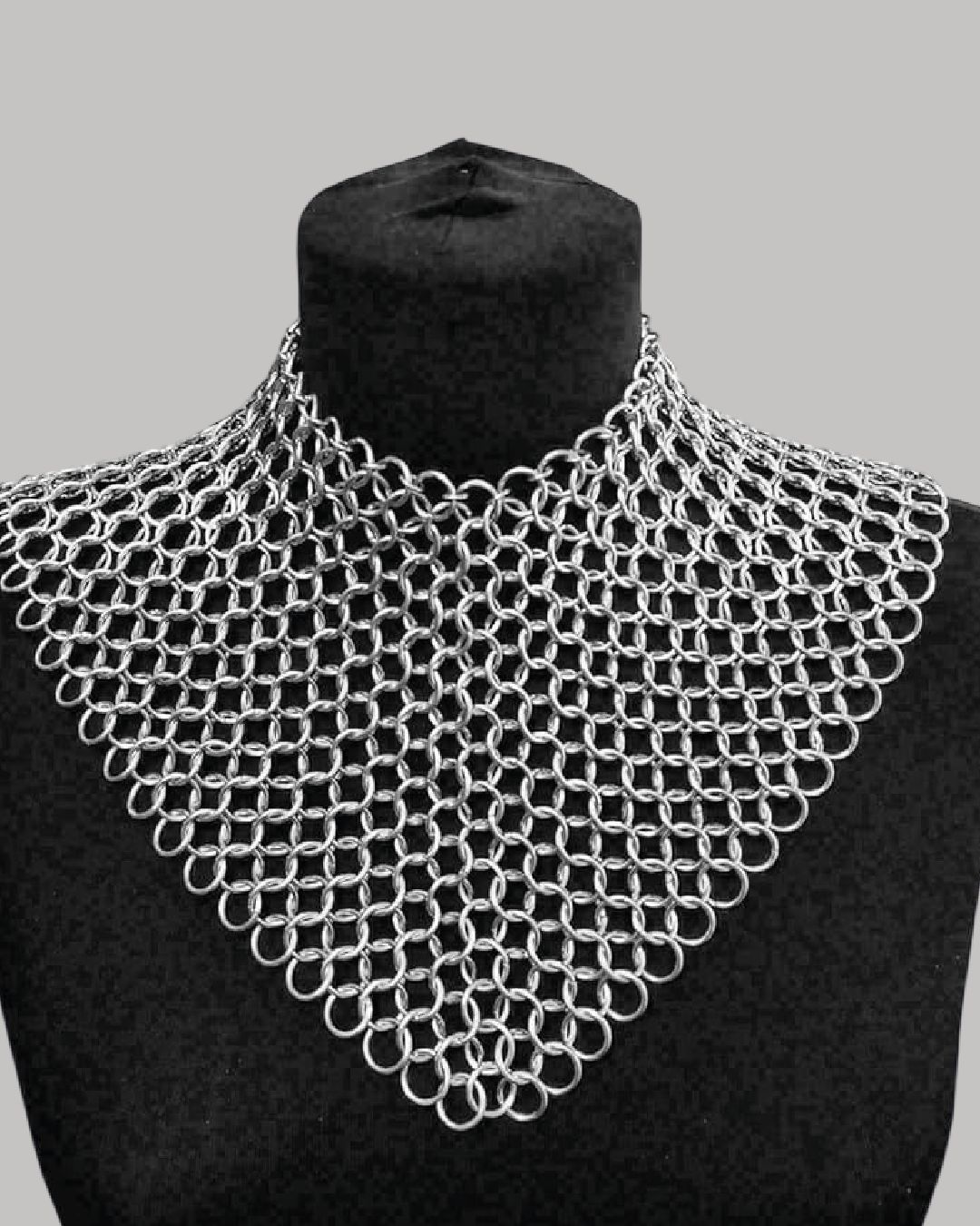 ​Collar estilo chainmail