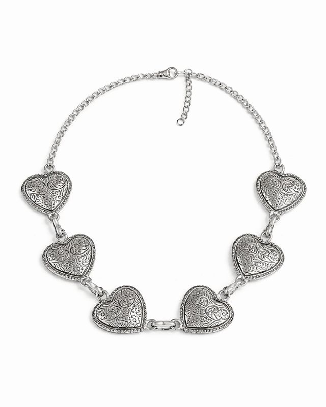 ​Choker de corazones