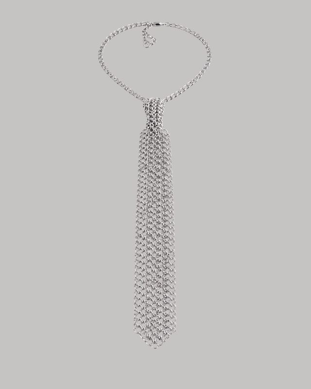 ​Collar estilo corbata