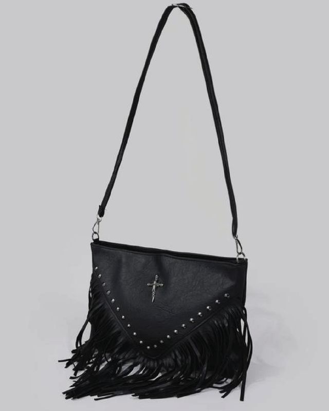 Bolso boho de cuerina con cruz