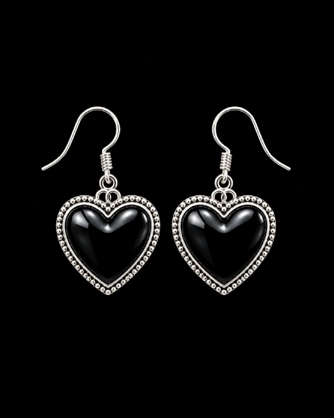 ​Aretes de corazón 🖤