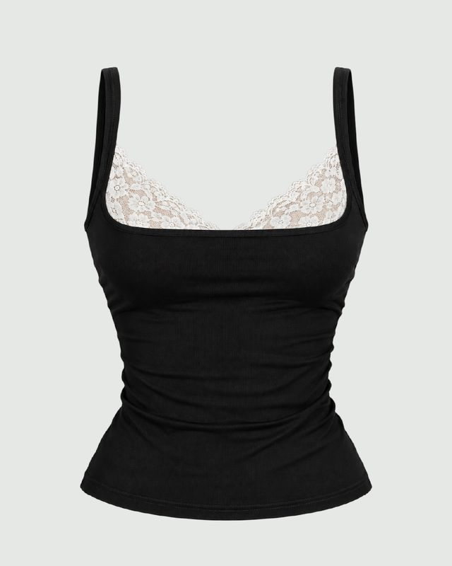 Blusa con encaje blanco