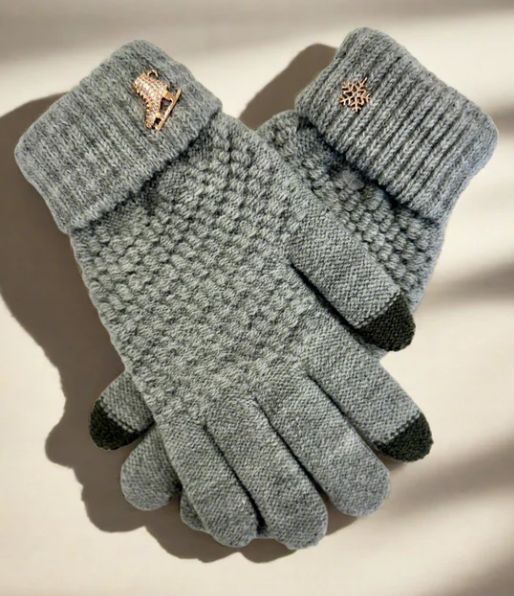 Brilliance &amp; Melrose The Gliding Gloves