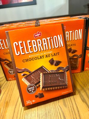 CELEBRATION MILK CHOCOLATE 350 g