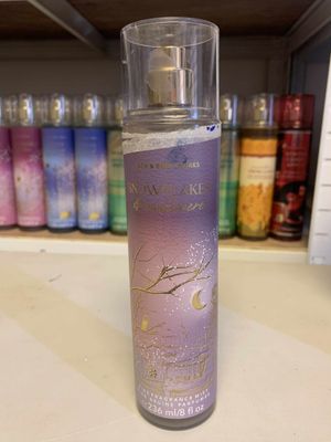 SNOWFLAKES CASHMERE MIST DAMAGE