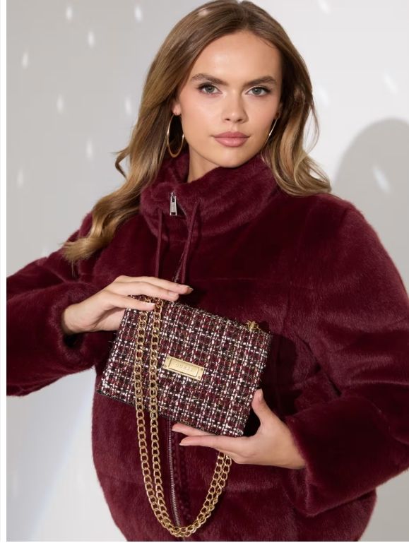 GUESS STELLA 00202 WITH PAPERBAG