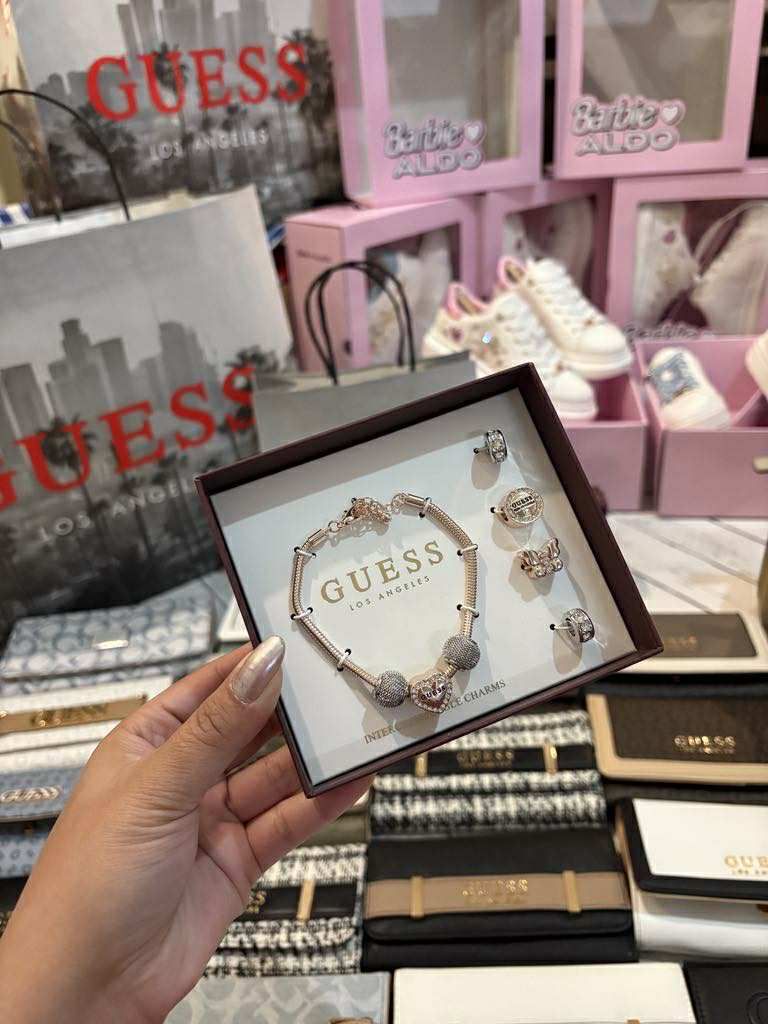 GUESS BRACELET 00304