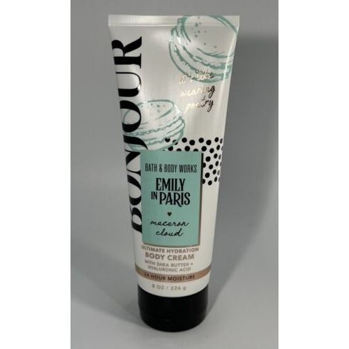 MACAROON CLOUDS BODY CREAM