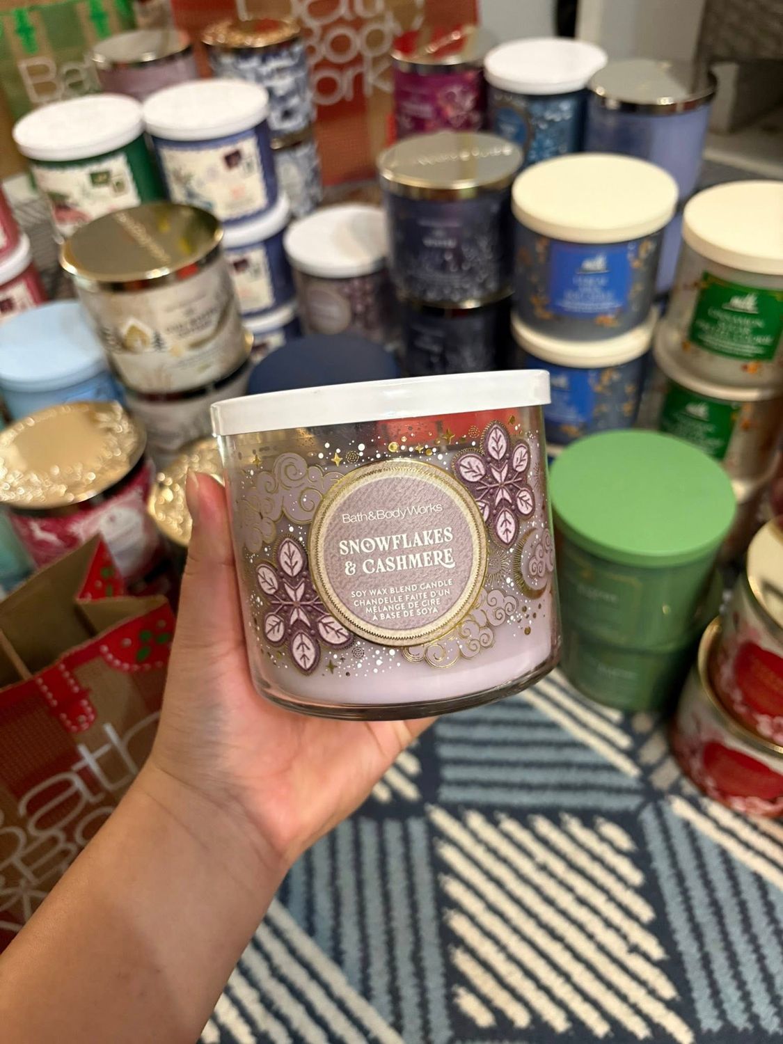 SNOWFLAKES &amp; CASHMERE 3WICKS INTRANSIT B14