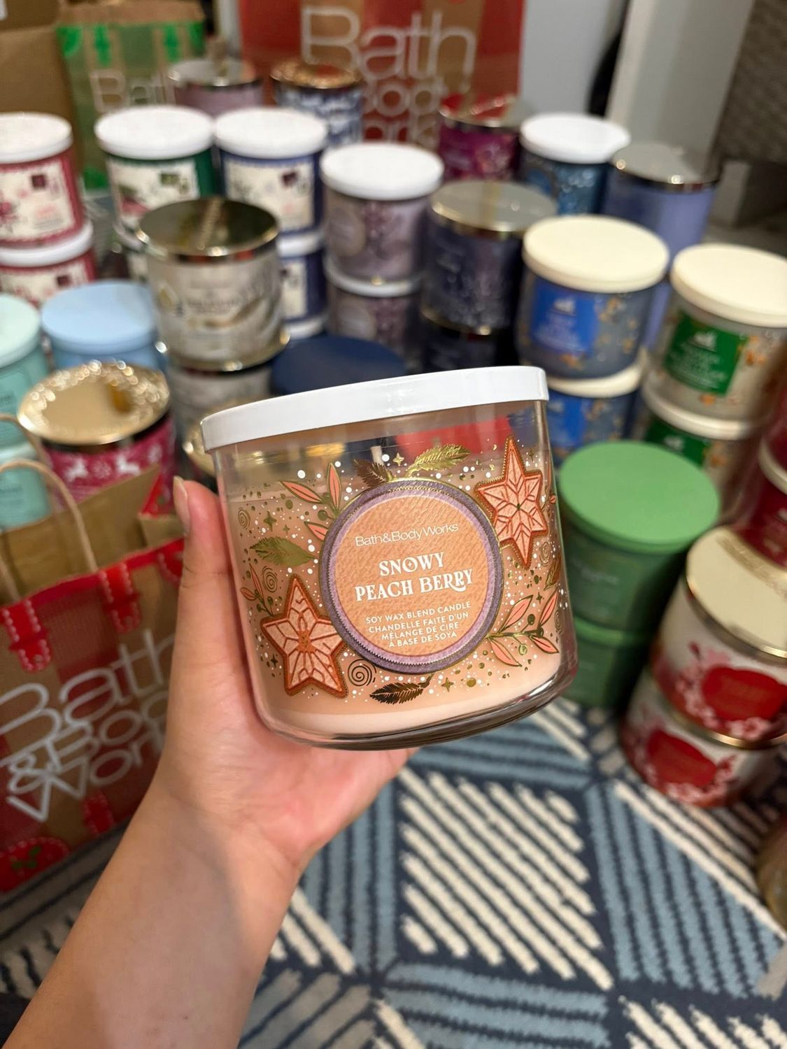 SNOWY PEACH BERRY 3WICKS INTRANSIT B14