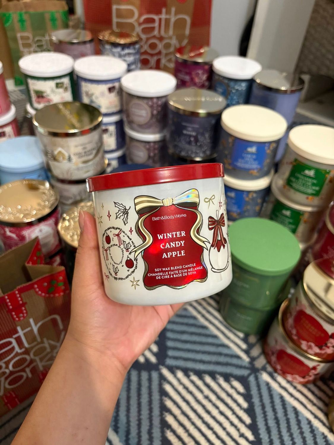 WINTER CANDY APPLE 3WICKS INTRANSIT B14