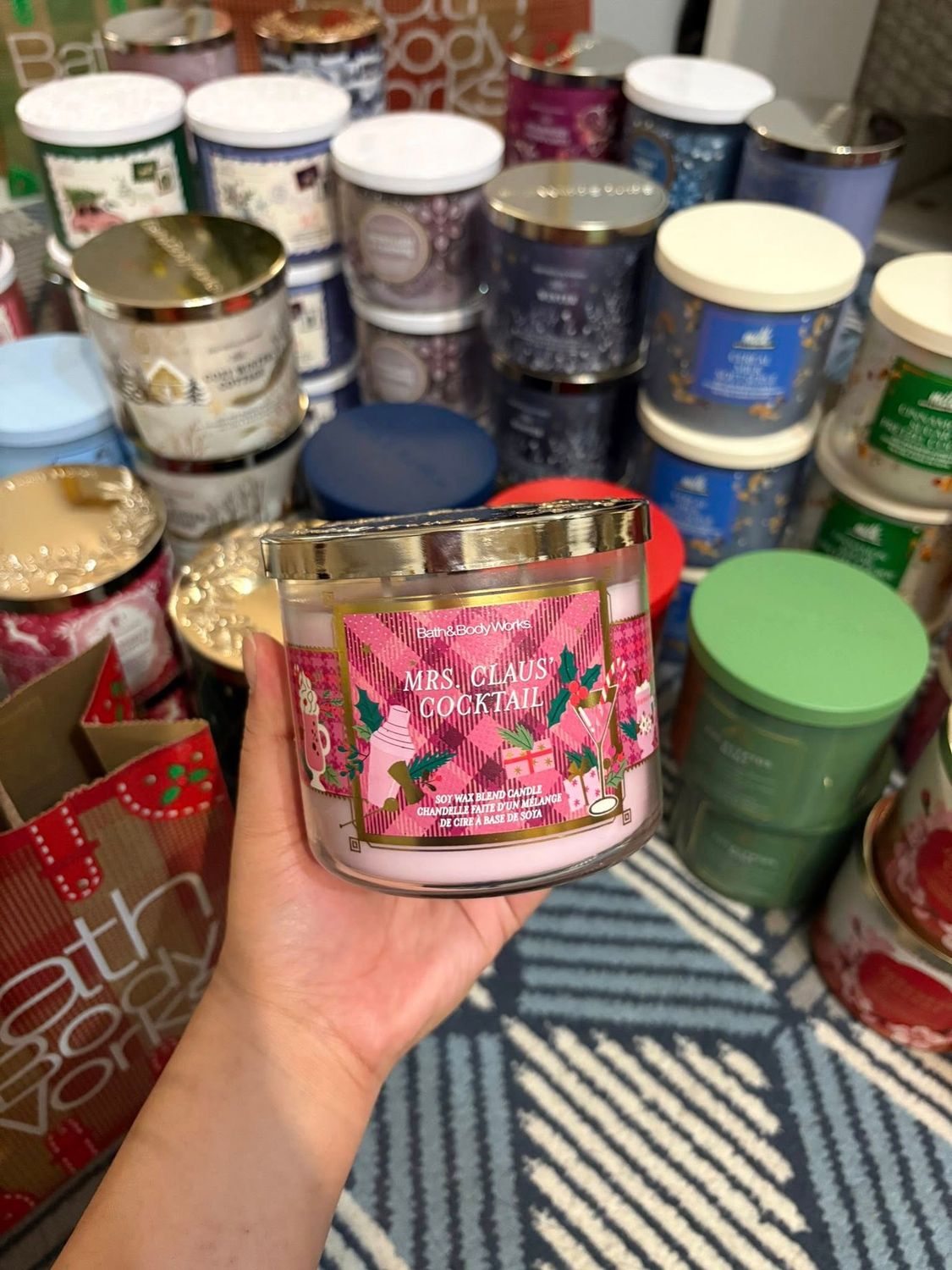 MRS.CLAUS COCKTAIL 3WICKS INTRANSIT B14