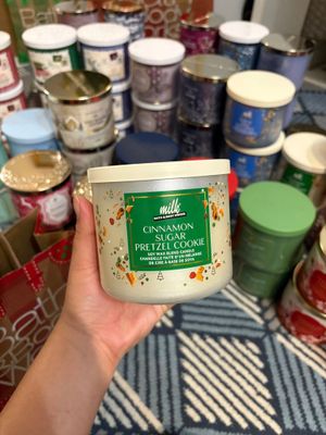 CINNAMON SUGAR PRETZEL COOKIE 3WICKS INTRANSIT B14