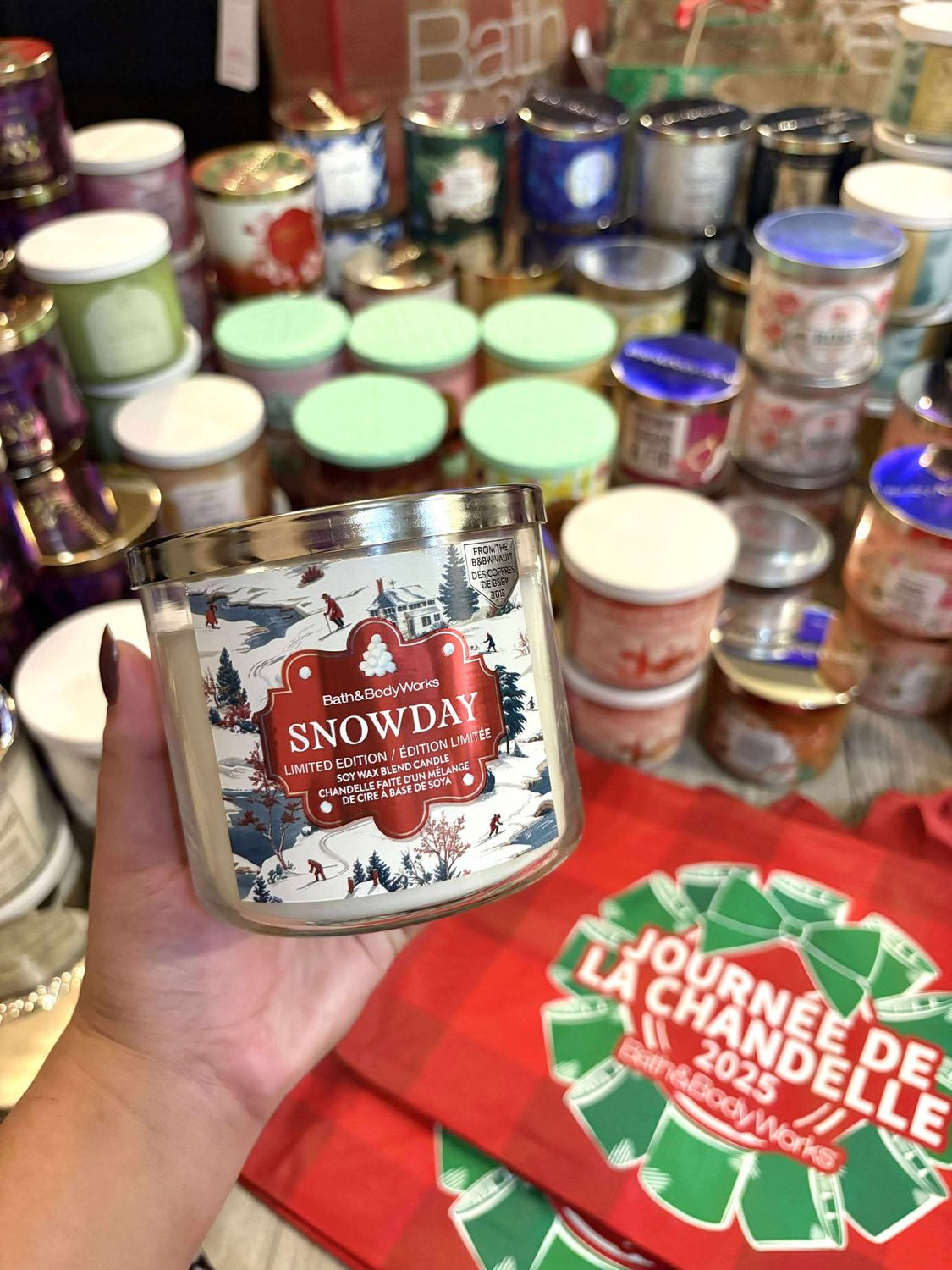 SNOWDAY 3WCANDLE PRE-ORDER B16