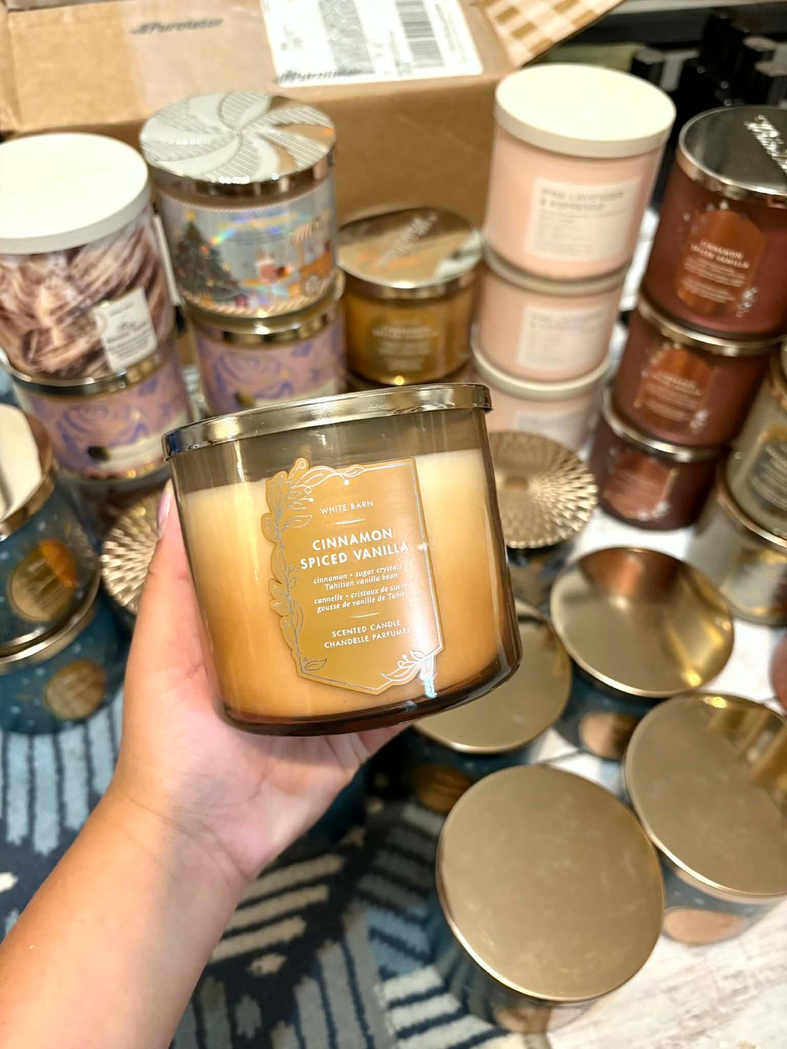 CINNAMON SPICED VANILLA 3WICKS CANDLE ONHAND