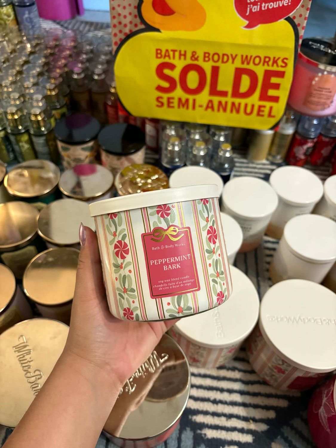 PEPPERMINT BARK 3WICKS CANDLE ONHAND