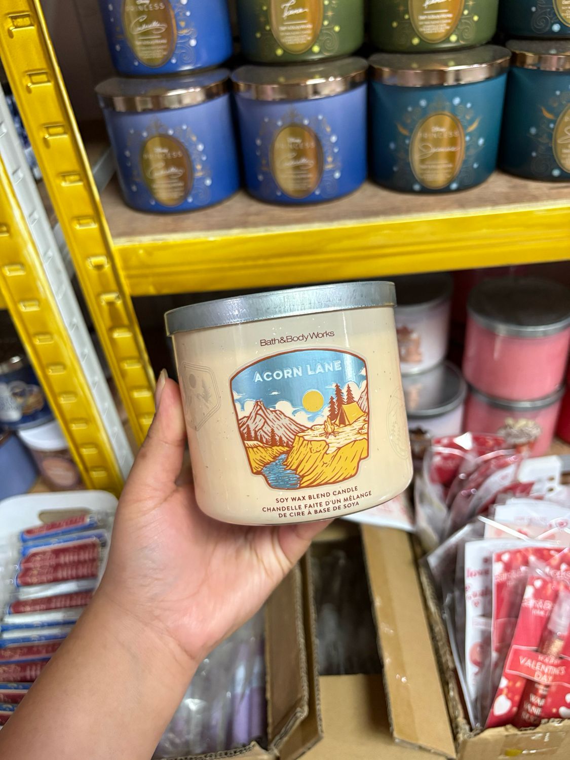 ACORN LAKE 3WICKS CANDLE ONHAND