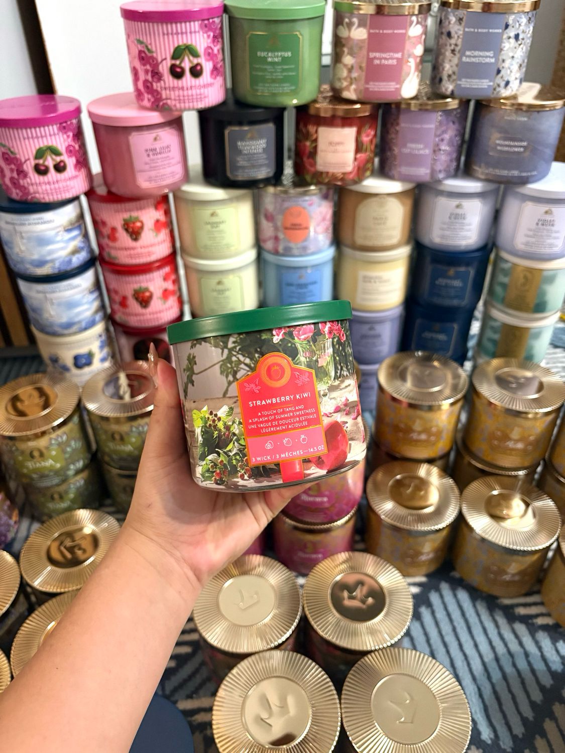 STRAWBERRY KIWI 3WICK CANDLE INTRANSIT ETA:JULY/AUG