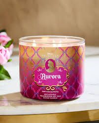 DISNEY AURORA 3 WICK CANDLE ONHAND