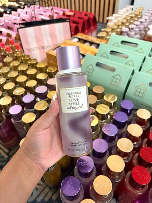 VS LOVE SPELL WHIPPED DEC/JAN EXTRAB25