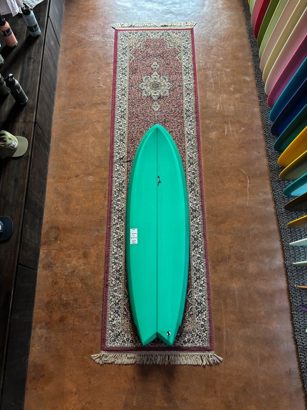 #8350 Flat Deck Fish 5&#39;10