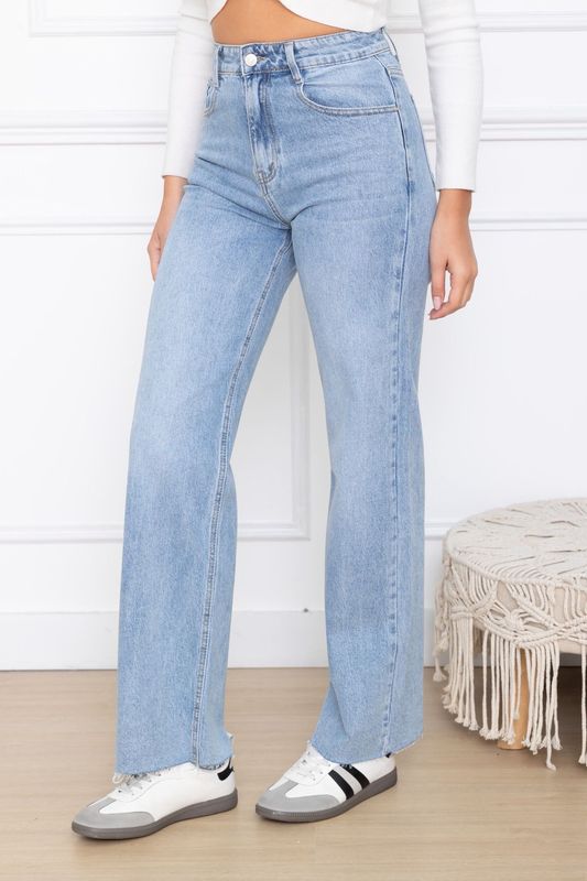 Amorie Straight Jeans
