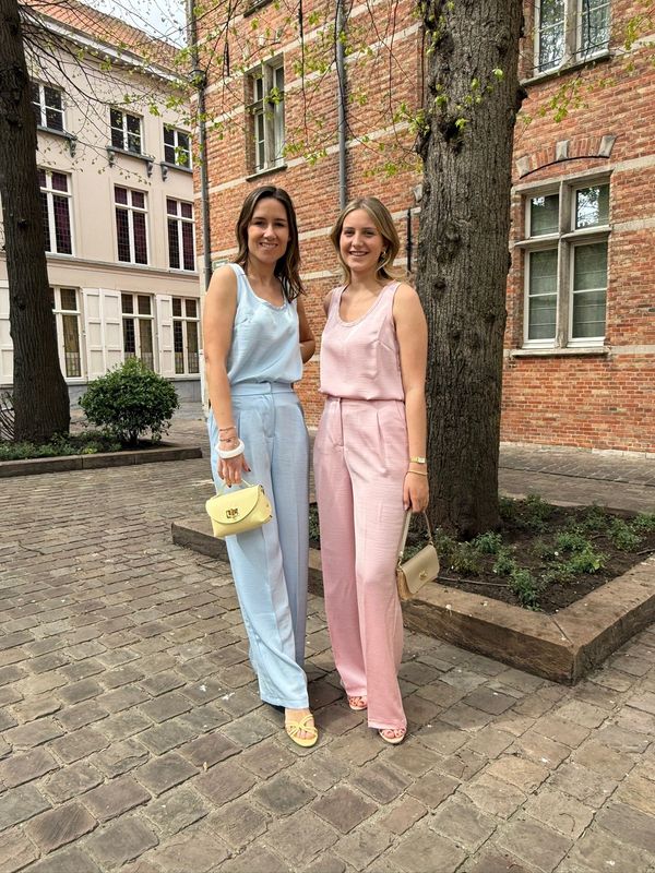 LLM Ella Satin Top