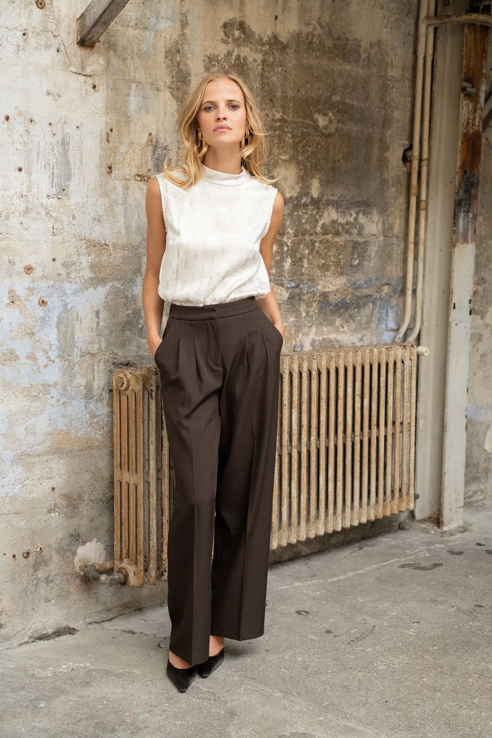 LLM Flora Pants - Brown