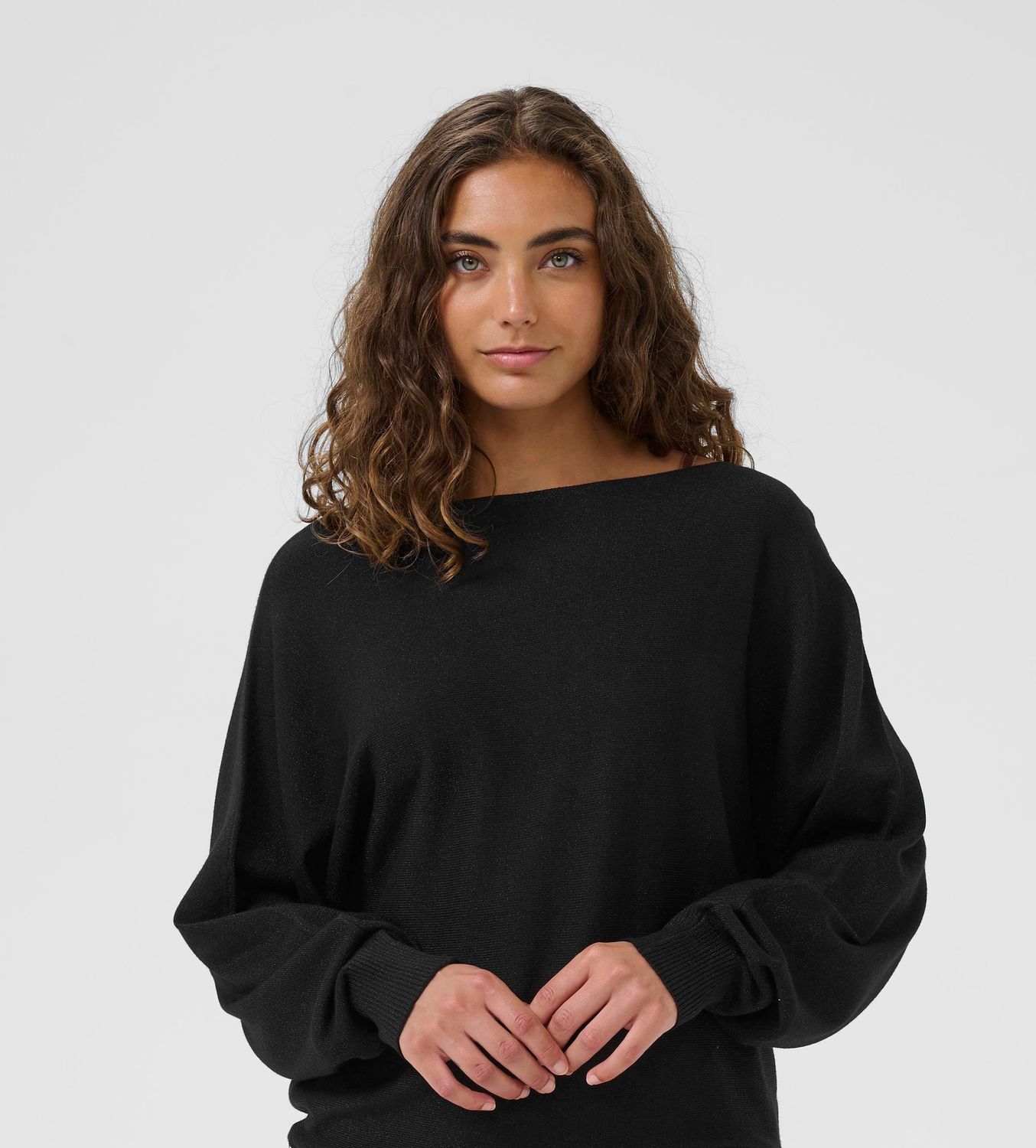 CU Fay Batwing Pullover - Black