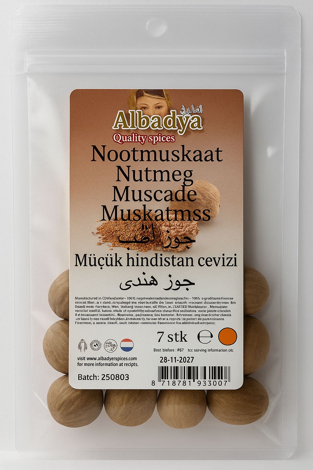 X 10 NOOTMUSKAAT 7 STUKS