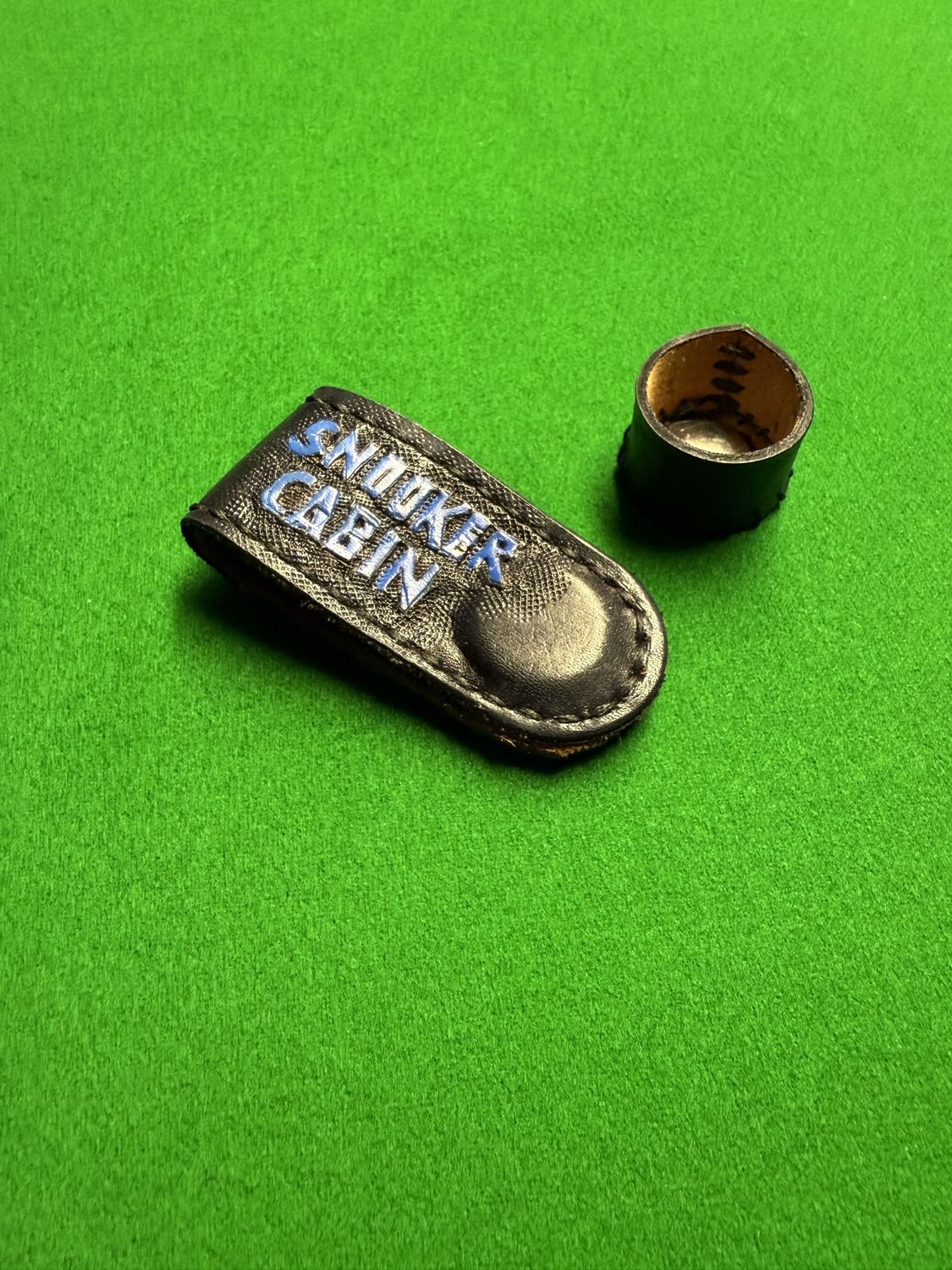 Snooker cabin genuine leather magnetic chalk holder