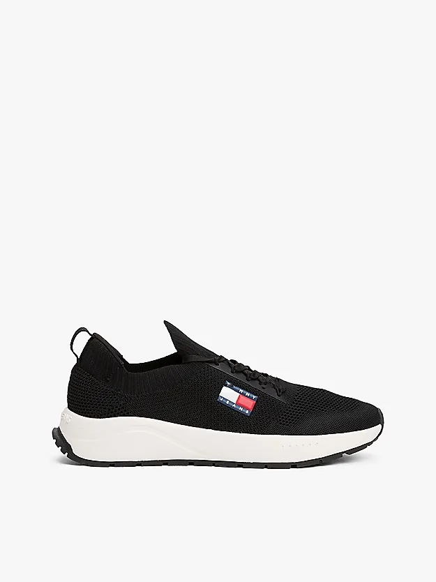 Sneaker de punto con logo en relieve
