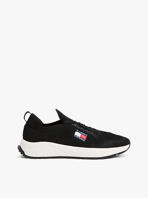 Sneaker de punto con logo en relieve