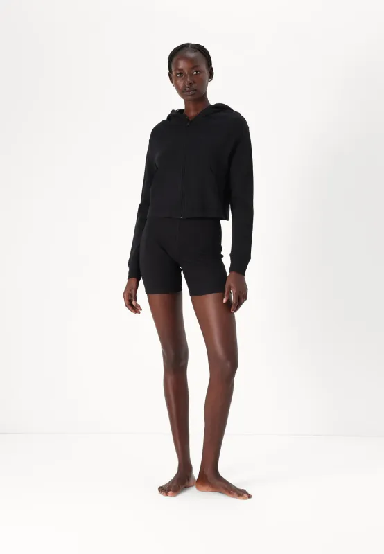 Short Calvin Klein