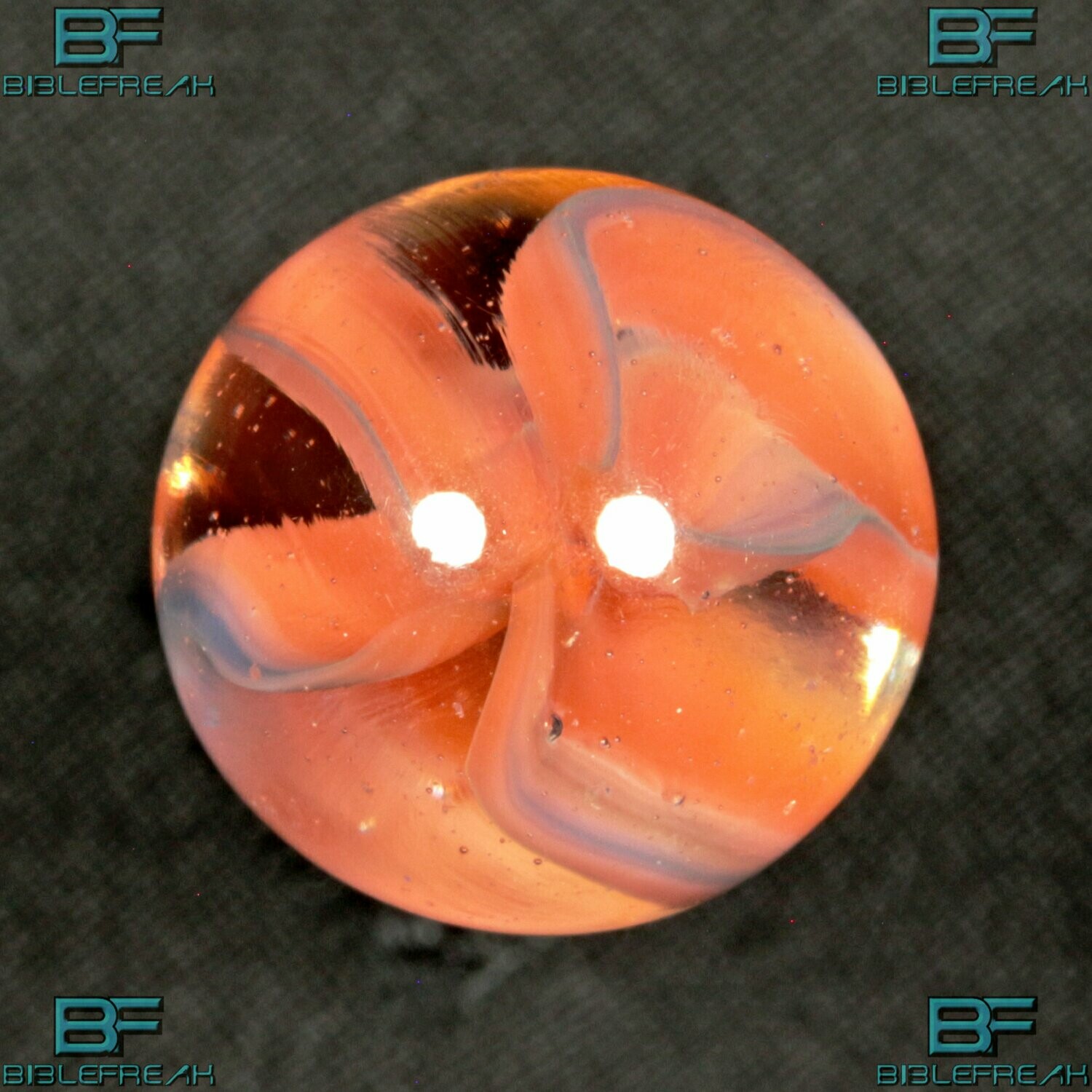 007768 VITRO Hybrid Cat Eye, Mfg 1960&#39;s-1980&#39;s MINT 9.0 5/8&quot; +/- 5 Vane w Orange and Blue Tips