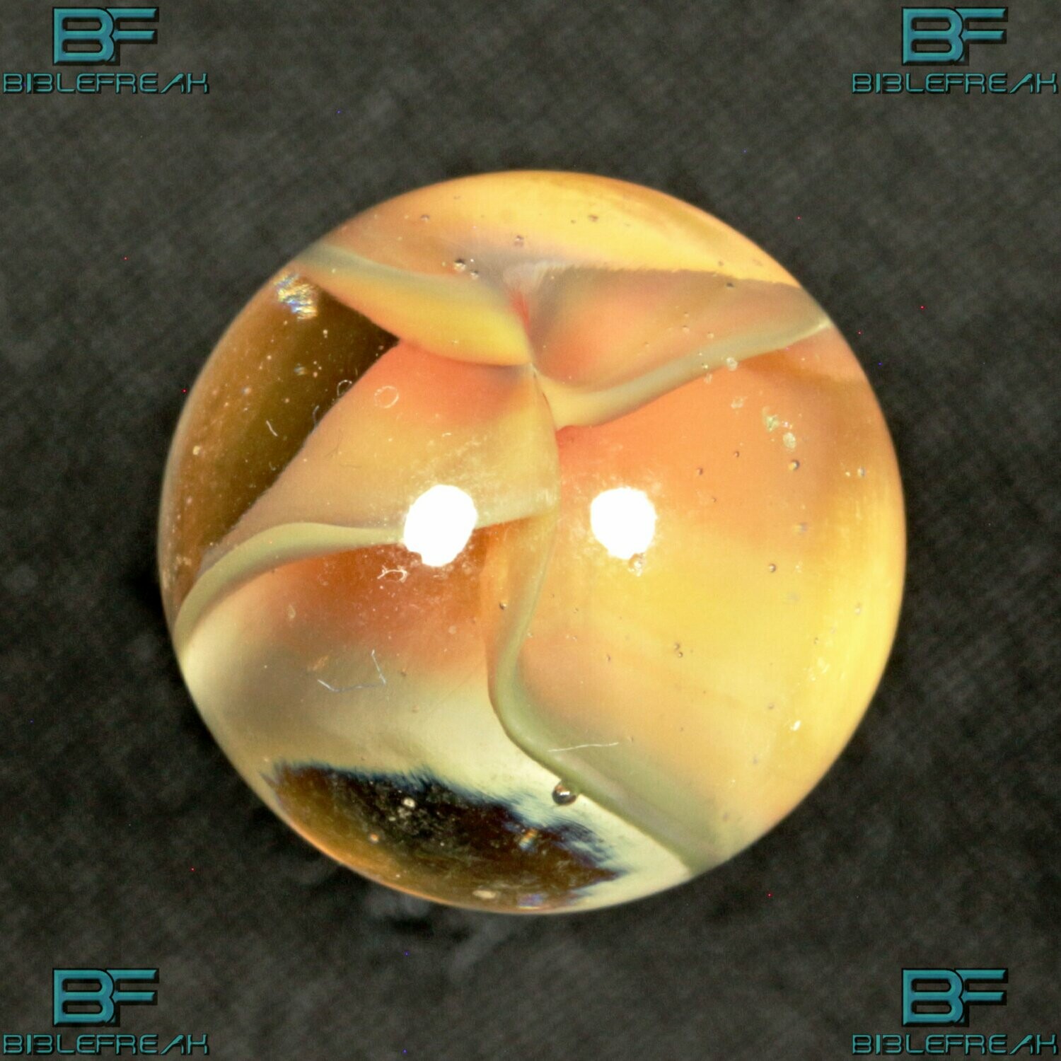 007786 VITRO Hybrid Cat Eye, Mfg 1960&#39;s-1980&#39;s MINT 9.0 5/8&quot; +/- 4 Vane w Blue, Peach and Yellow