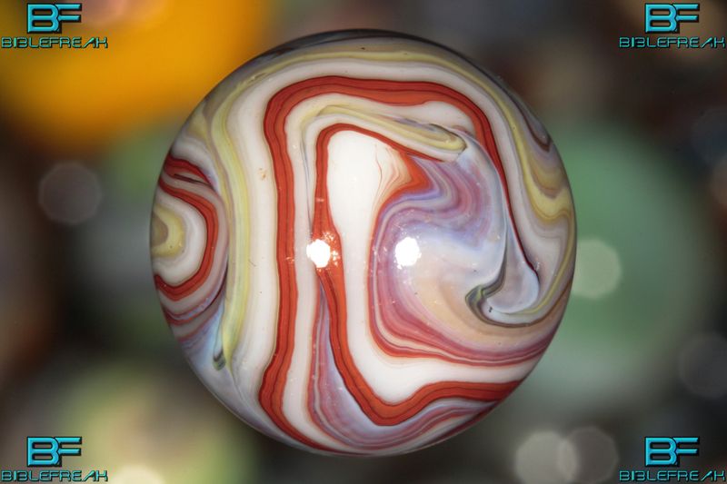 013634 ONE (1) JABO 2009 JOKER RAINBOW I RUN &quot;OXBLOOD SWIRL&quot; MINT 9.0 3/4&quot; +\- MARBLE