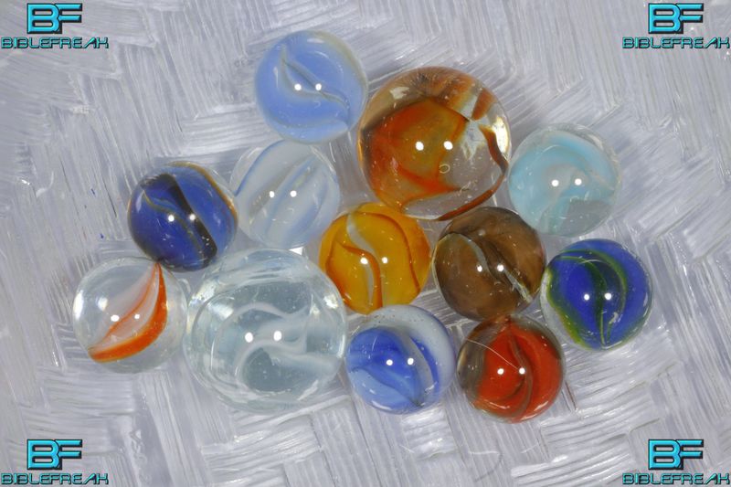 000816 VITRO Hybrid Cat Eye, Mfg 1960's-1980's NM to MINT 8.9-9.0 5/8" - 7/8" +/-​ Assorted Group