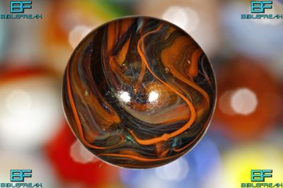 001808 One (1) JABO 2009 Ultra Run 11/16" +/- MINT 9.0 Marble