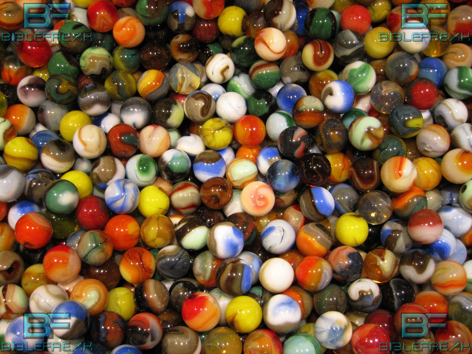 MARBLES $42.99 POSTPAID +or- 10  POUNDS   OF JABO CLASSICS 5/8 IN 