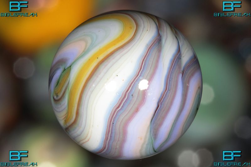 013680 ONE (1) JABO 2009 JOKER RAINBOW I Flame Swirl MINT 9.0 3/4" +\- MARBLE