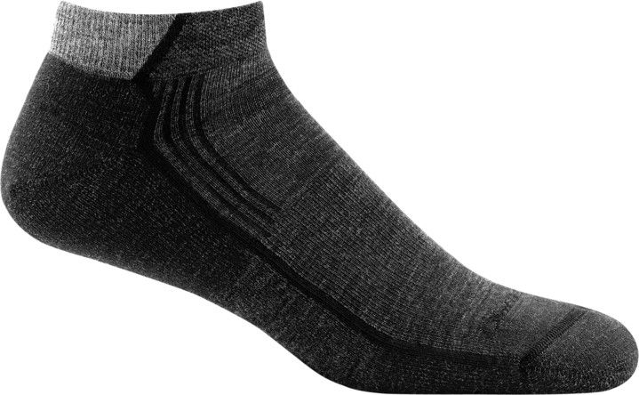 Darn Tough Men&#39;s Hiker No Show Lightweight Hiking Socks, Cushioning: Cushion, Size: Medium (Men&#39;s 8-9.5), Colour: Black