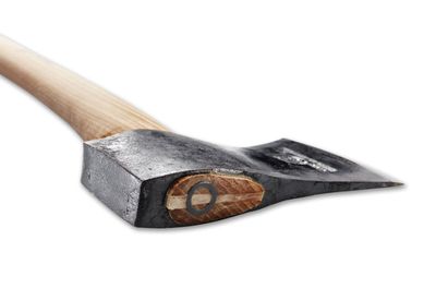 Hultafors Qvarfot Premium Felling Axe, 2 Lbs/0.9 Kg Head Weight, 26&quot; Hickory Handle